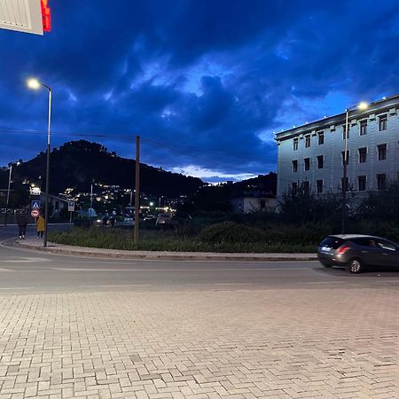 Vila At Berat Exterior foto